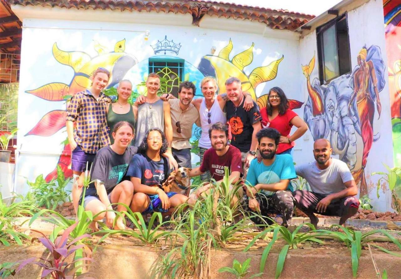 Folklore Hostel Goa Вагатор Екстериор снимка