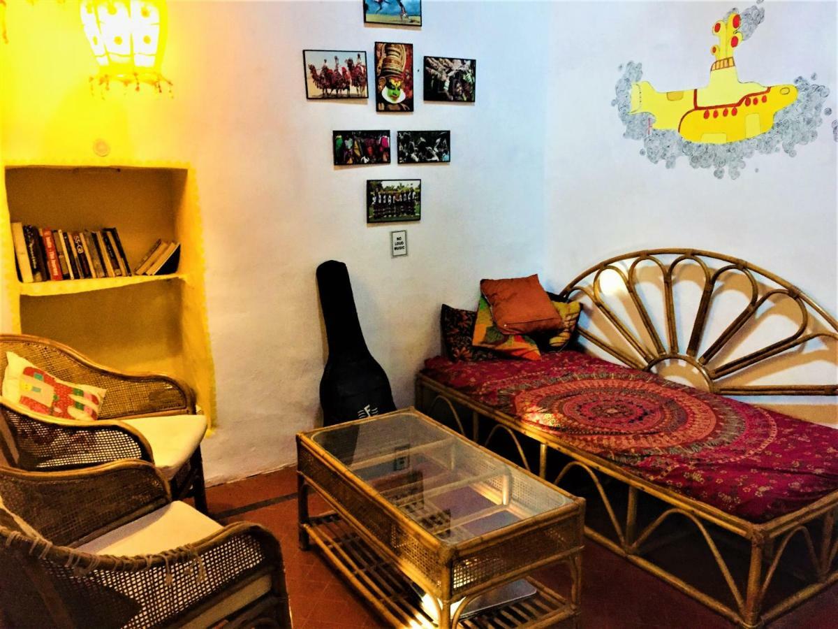 Folklore Hostel Goa Вагатор Екстериор снимка