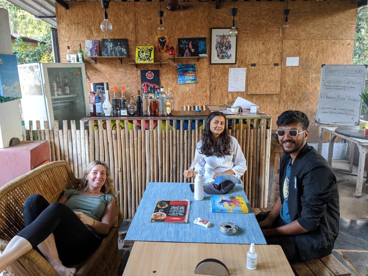 Folklore Hostel Goa Вагатор Екстериор снимка